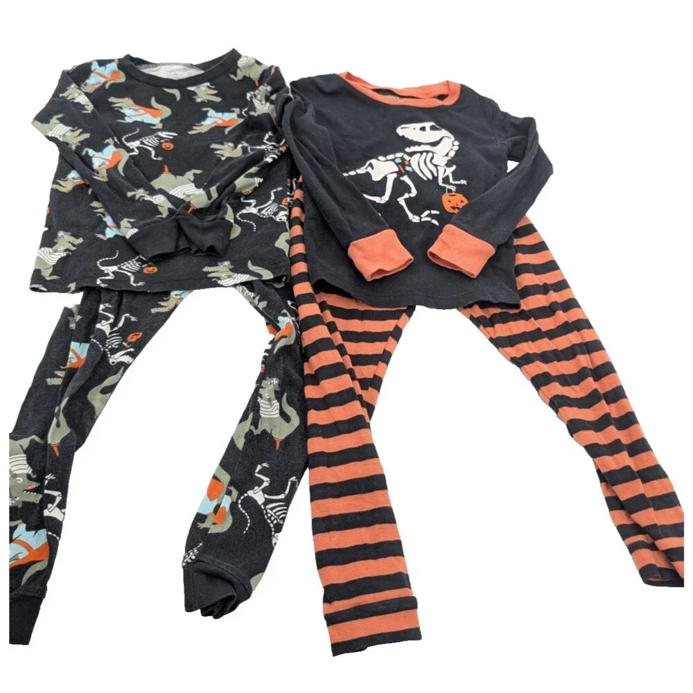 Carters Kids Pajamas Lot of 2 Slim Fit Cotton Halloween Dino Stripes Size 5T